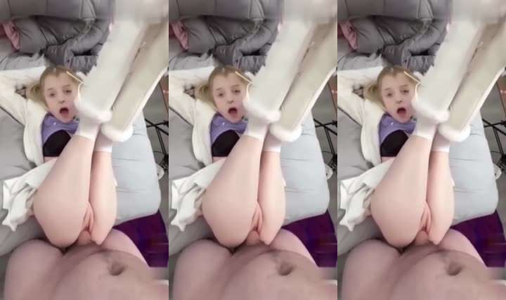 禽兽父亲乱伦爆肉16岁女儿,白虎小穴都要操烂#鬼父#混剪#骚逼#挑逗#萝莉#性交