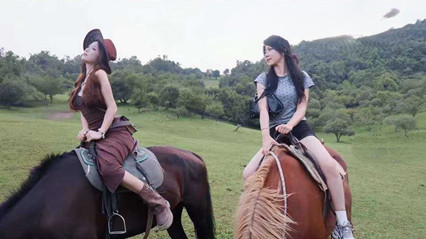 西安欧亚学院李思雨背着男友做外围兼职,全国可飞。被男友发现后将聊天记录和私密视频爆了出来