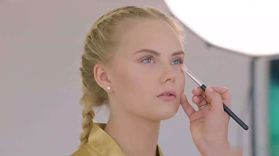 马尾辫高挑大长腿小姐姐充满野性风情,掏出鸡巴大力吞吐口交#射精#骚逼#挑逗#蜜桃臀#母狗#性交